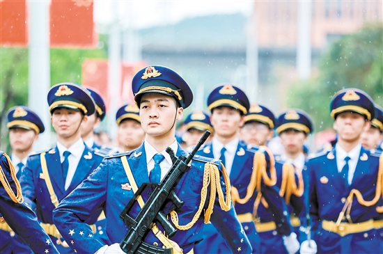 五邑大學(xué)學(xué)子在交流展示活動(dòng)中綻放風(fēng)采。