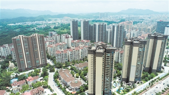恩平樓市上半年網(wǎng)簽住宅超過(guò)1700套。