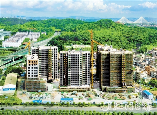 外海街道東南村的300多套公寓落成之后，該村的宜居宜業(yè)和美鄉(xiāng)村建設(shè)將提升到一個(gè)新的水平。