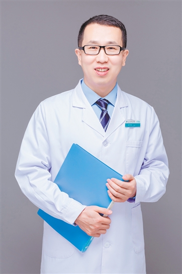 馮萬(wàn)利：