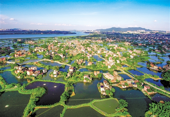 鶴山市積極推動文旅產(chǎn)業(yè)提質(zhì)升級。圖為古勞水鄉(xiāng)。