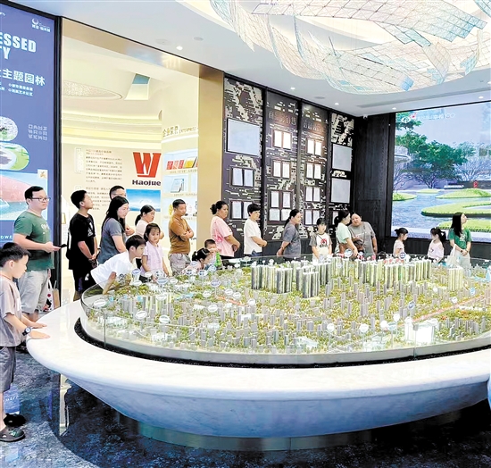 臺(tái)山市的博富·福美城國(guó)慶假期售房61套。