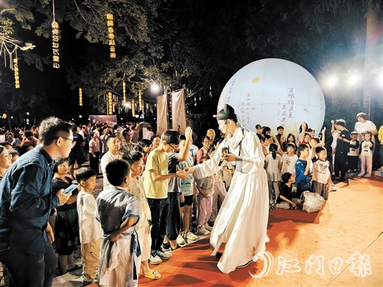 春節(jié)期間，山泉灣溫泉城將推出蛇年新春活動(dòng)“大唐奇妙夜”。