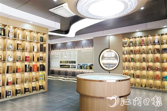 五星村客家黃酒展覽館多維度展示客家黃酒文化。