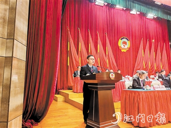 民建新會區(qū)委員會代表林振慶。