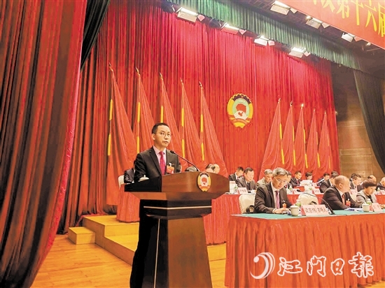 民革新會區(qū)委員會代表張潤沛。