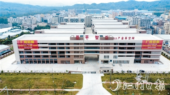 恩平智谷臨近國(guó)道G325，各項(xiàng)配套齊全。