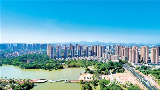 鶴山加速城市建設(shè)步伐，打造企業(yè)投資興業(yè)的首選之地。