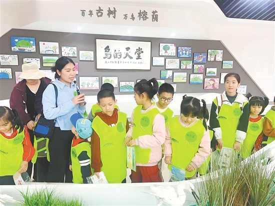 2025年新會(huì)區(qū)全民國(guó)家安全教育暨小鳥天堂“愛鳥周”活動(dòng)現(xiàn)場(chǎng)。