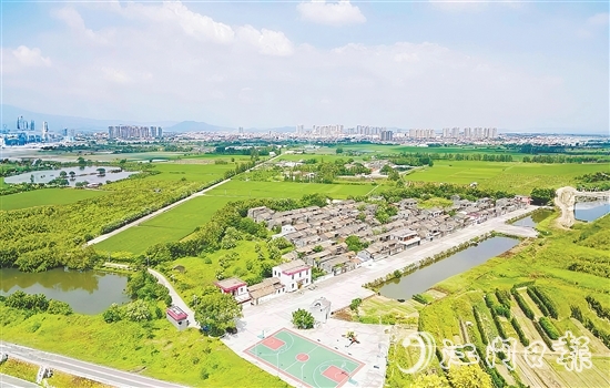 張良邊村生態(tài)底色漸濃，正努力探索“生態(tài)+文旅”發(fā)展新路。