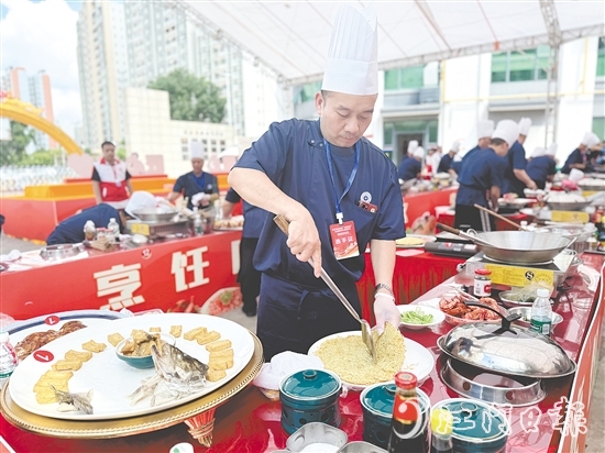 賽事邀請來自香港、澳門、順德、臺山的12支隊伍參加，四地廚師共同開啟一場美味與匠心的盛宴。