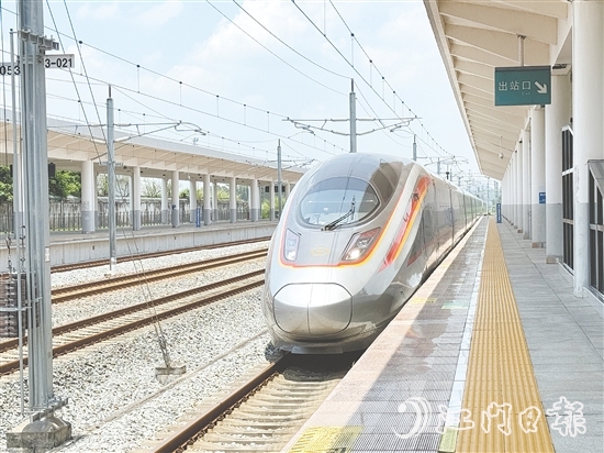 7月1日起，從香港西九龍站坐高鐵可直達恩平站。