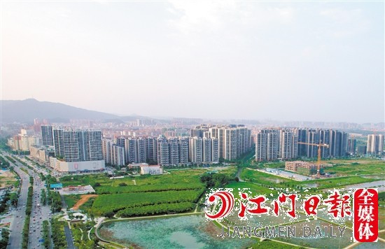 美吉特購物廣場(chǎng)周邊有眾多樓盤。