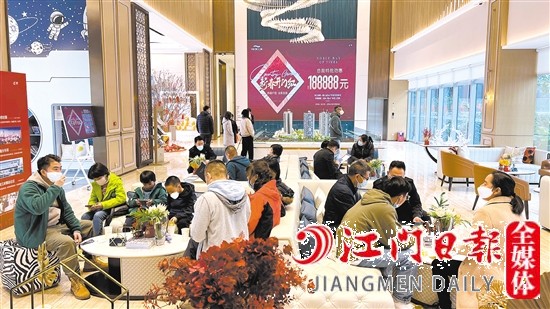 春節(jié)期間，不少樓盤人氣火爆。