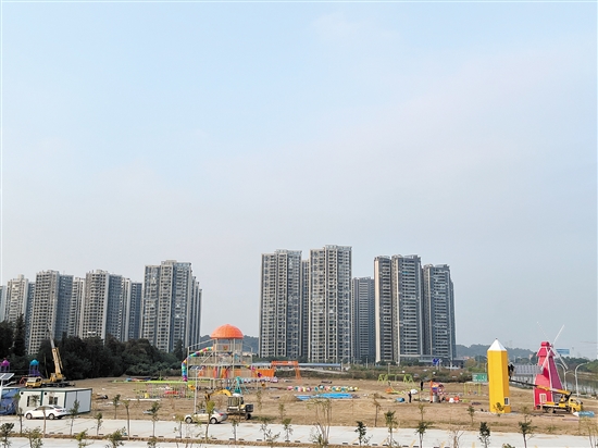 兒童樂園部分區(qū)域已初見雛形。