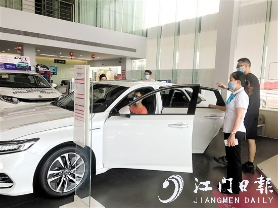 受汽車芯片影響，許多車型存在供給緊張的現(xiàn)象。
