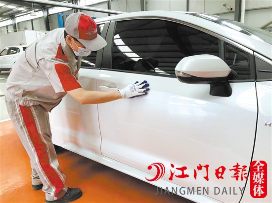 賣車前可以對(duì)車輛進(jìn)行適當(dāng)?shù)木S護(hù)。