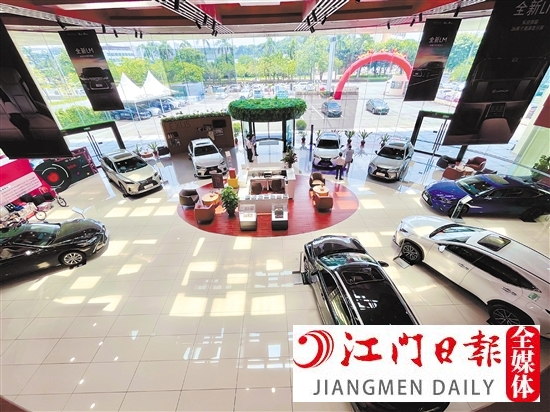 雷克薩斯江門元泰通4S店重裝開業(yè)，整體變得更優(yōu)雅別致。
