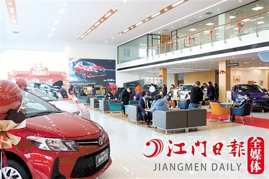 春節(jié)假期后期，4S店的客流量明顯增多。
