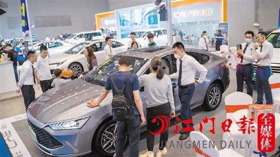 插電式混合動(dòng)力汽車吸引不少消費(fèi)者的目光。
