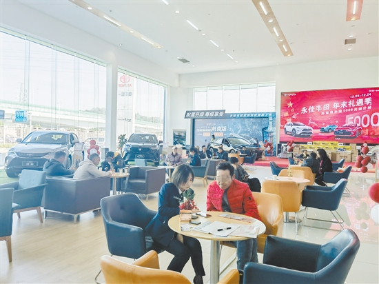 車商積極沖量吸引了許多消費者的目光。