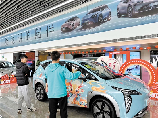 春節(jié)后期，4S店客流量提升。