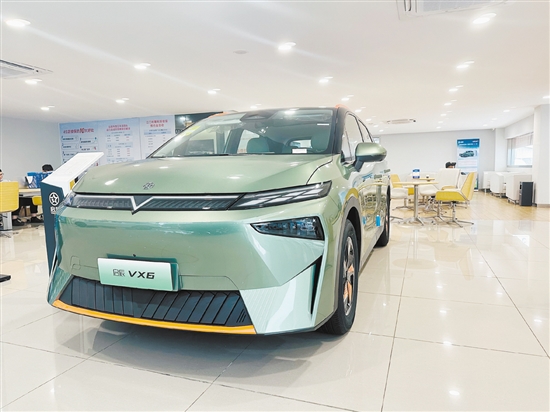 啟辰新款VX6造型時尚動感。
